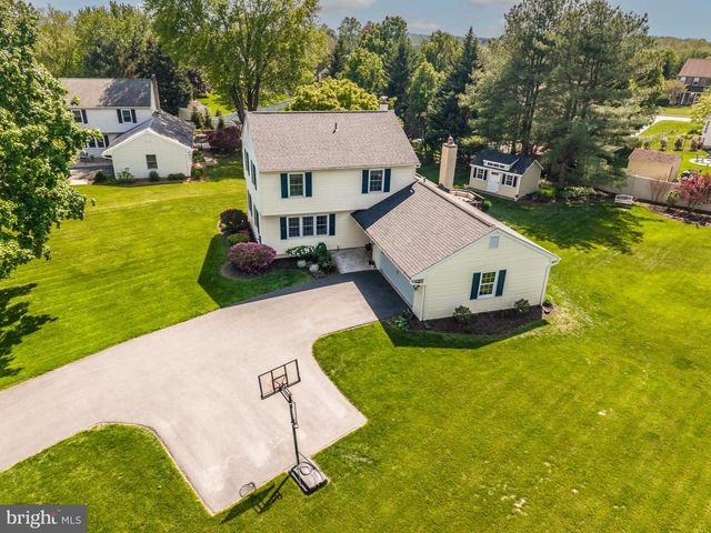 111 CANTER LN, Glenmoore, PA 19343