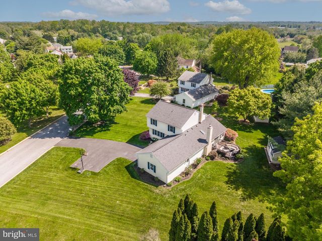 111 CANTER LN, Glenmoore, PA 19343