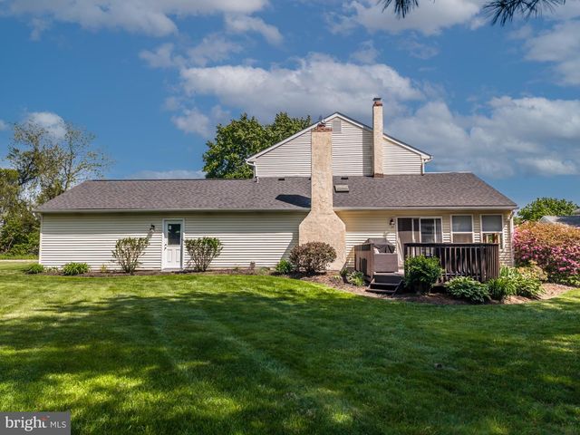 111 CANTER LN, Glenmoore, PA 19343