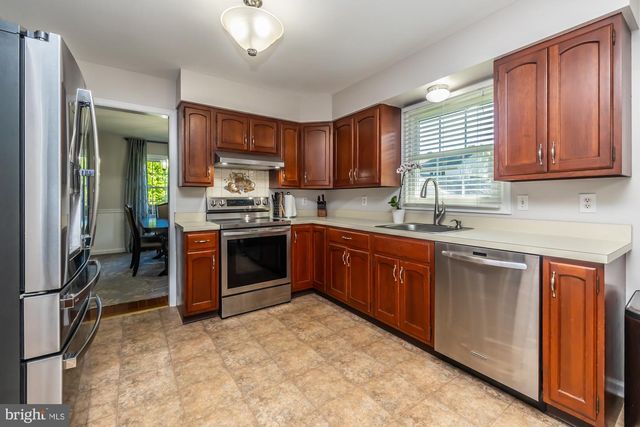 111 CANTER LN, Glenmoore, PA 19343