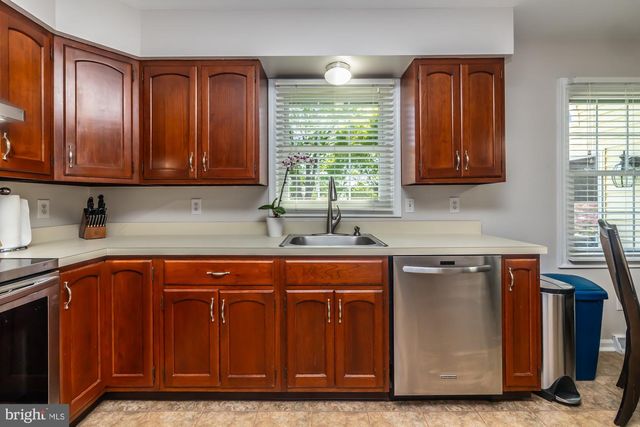111 CANTER LN, Glenmoore, PA 19343