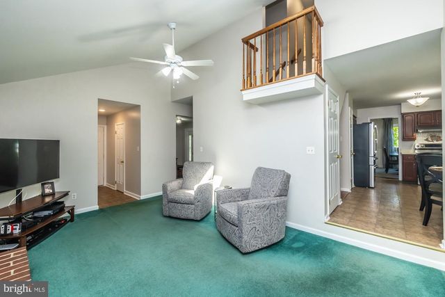 111 CANTER LN, Glenmoore, PA 19343