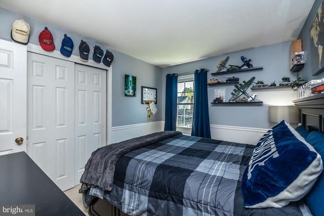 111 CANTER LN, Glenmoore, PA 19343