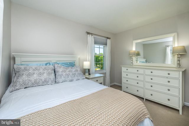 111 CANTER LN, Glenmoore, PA 19343
