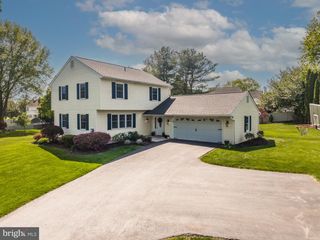 111 CANTER LN, Glenmoore, PA 19343