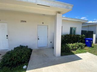 2594 NW 20TH Street B, Fort Lauderdale, FL 33311