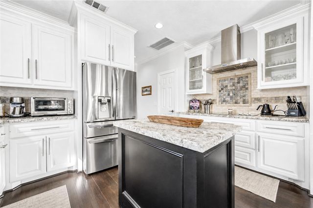 3235 Blue Grass Drive, Richmond, TX 77406