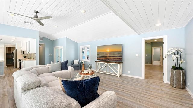 7221 PLOVERS WAY, Sarasota, FL 34242