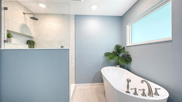 7221 PLOVERS WAY, Sarasota, FL 34242