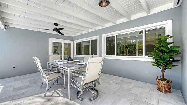 7221 PLOVERS WAY, Sarasota, FL 34242