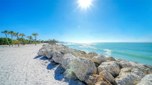 7221 PLOVERS WAY, Sarasota, FL 34242