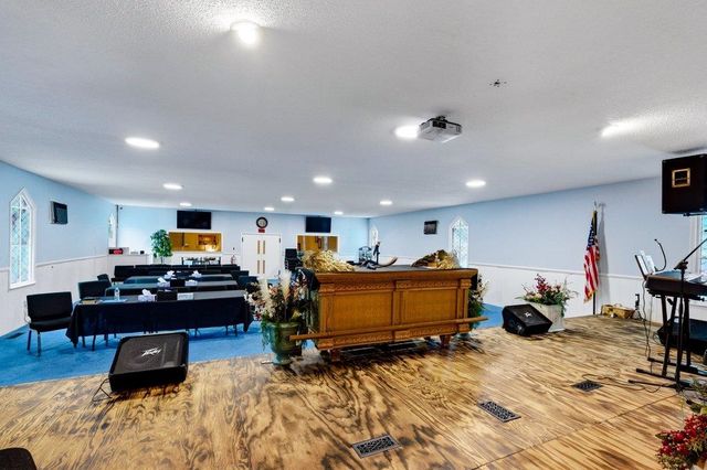 4360 Rose St., Loris, SC 29569