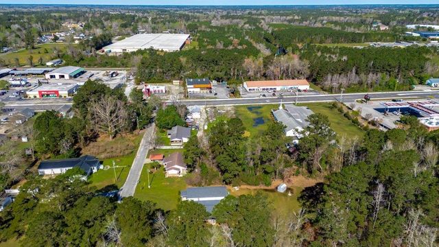 4360 Rose St., Loris, SC 29569