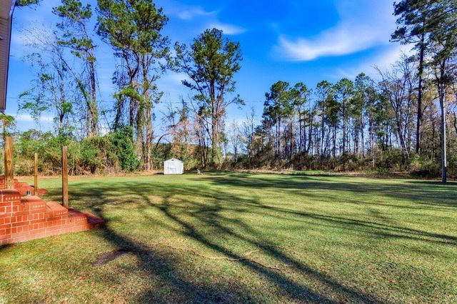 4360 Rose St., Loris, SC 29569