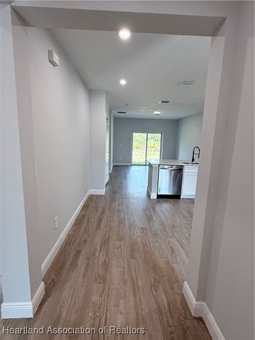 6940 Dickinson Drive, Sebring, FL 33872