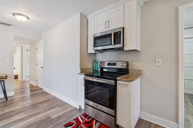 3202 E JEAN STREET, Tampa, FL 33610