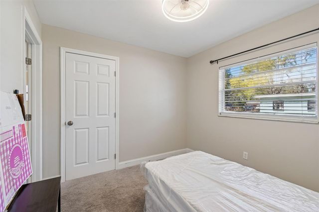 3202 E JEAN STREET, Tampa, FL 33610