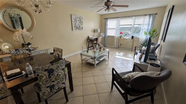2200 Park Ln 311, Hollywood, FL 33021
