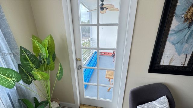 2200 Park Ln 311, Hollywood, FL 33021