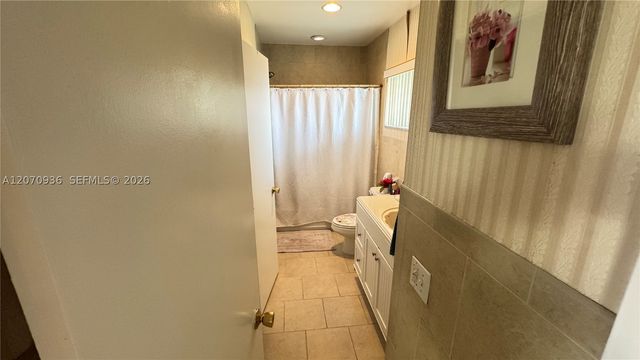 2200 Park Ln 311, Hollywood, FL 33021