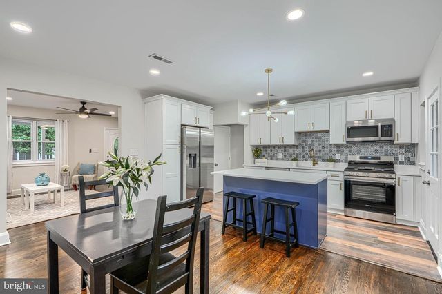 2543 LIBERTY PKWY, Dundalk, MD 21222