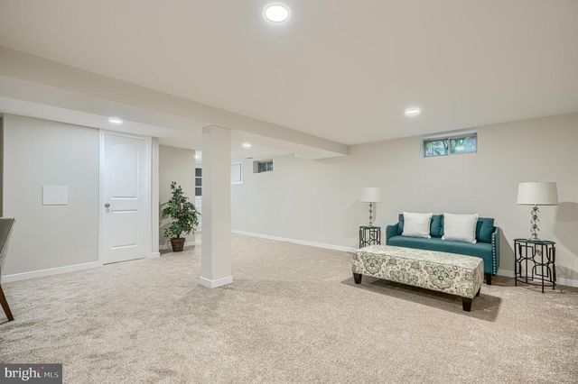 2543 LIBERTY PKWY, Dundalk, MD 21222