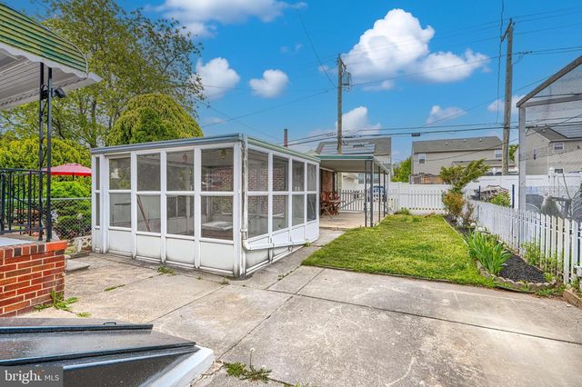 2543 LIBERTY PKWY, Dundalk, MD 21222