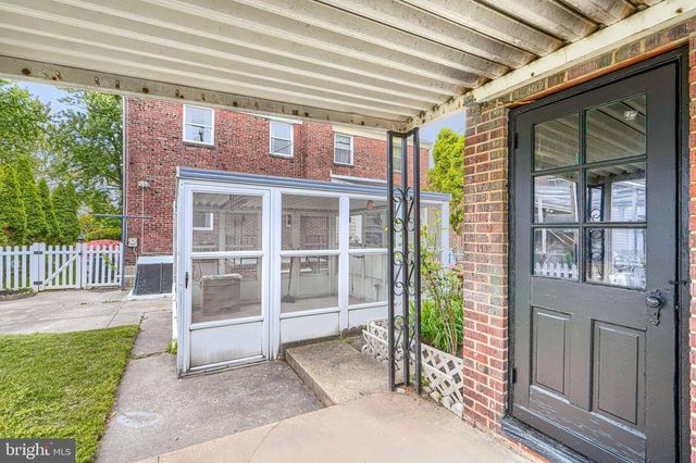 2543 LIBERTY PKWY, Dundalk, MD 21222
