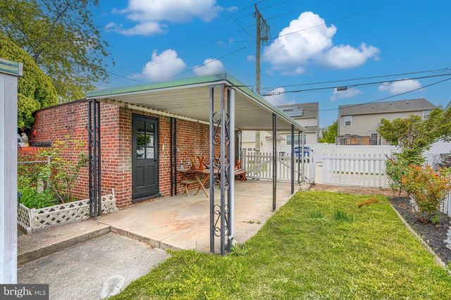 2543 LIBERTY PKWY, Dundalk, MD 21222
