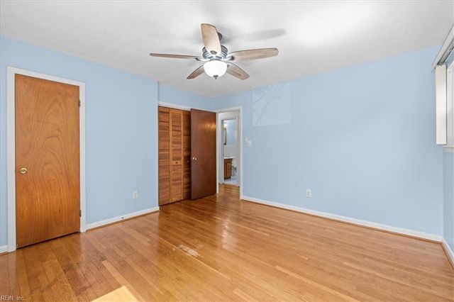 10 El Paso CT, Hampton, VA 23669