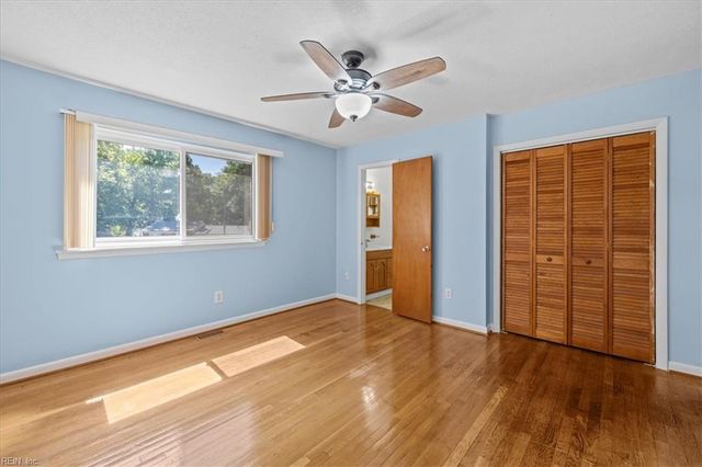 10 El Paso CT, Hampton, VA 23669