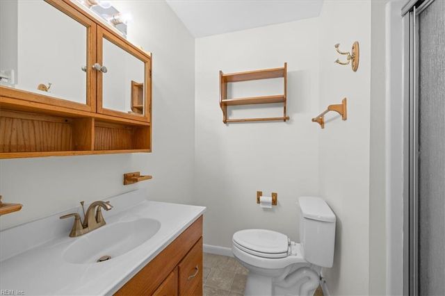 10 El Paso CT, Hampton, VA 23669