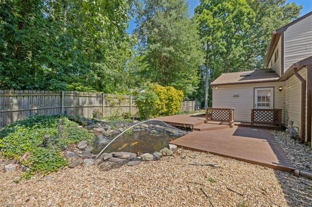 10 El Paso CT, Hampton, VA 23669
