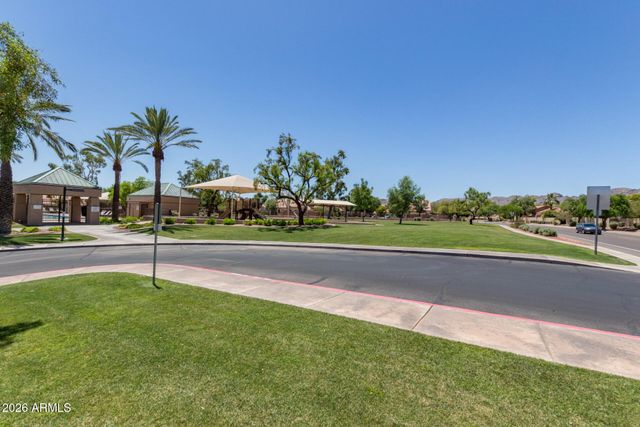 3807 E PARK Avenue, Phoenix, AZ 85044