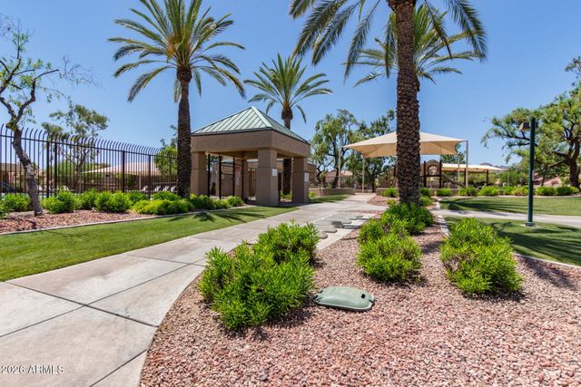 3807 E PARK Avenue, Phoenix, AZ 85044