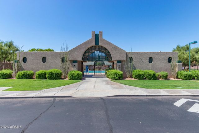 3807 E PARK Avenue, Phoenix, AZ 85044