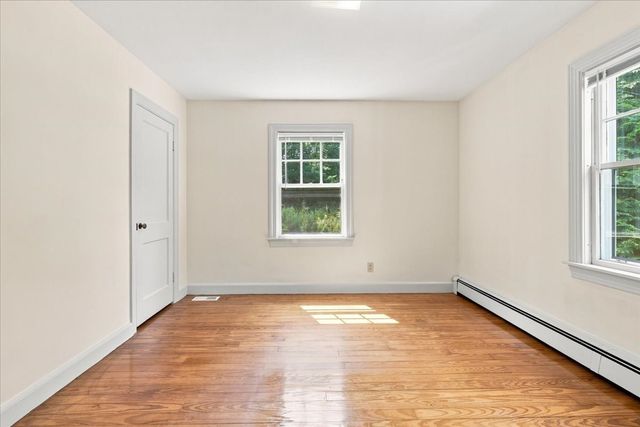 924 Washington St, Franklin, MA 02038