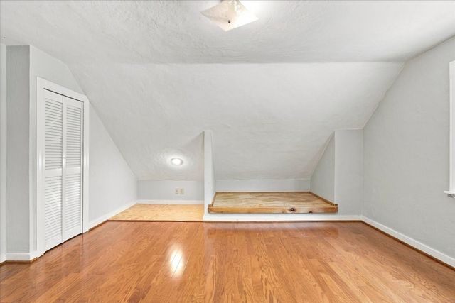 924 Washington St, Franklin, MA 02038