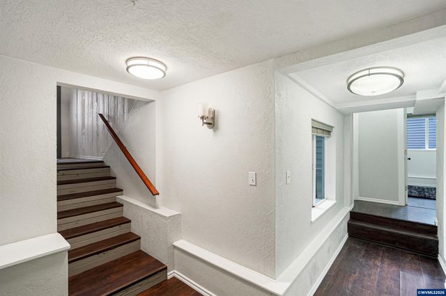 2222 NW Brownly Heights Dr, Corvallis, OR 97330