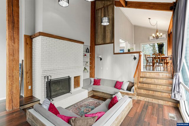 2222 NW Brownly Heights Dr, Corvallis, OR 97330