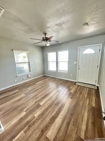 614 El Monte, San Antonio, TX 78212