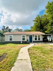614 El Monte, San Antonio, TX 78212