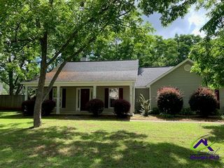 102 Grove Lane, Kathleen, GA 31047