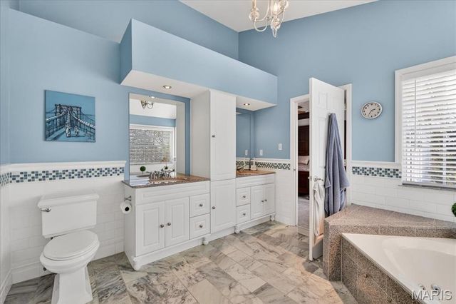 764 Charleston Oaks Drive, Ballwin, MO 63021
