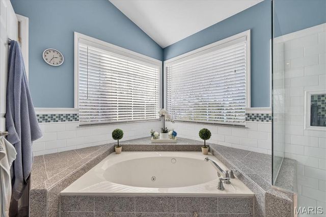 764 Charleston Oaks Drive, Ballwin, MO 63021