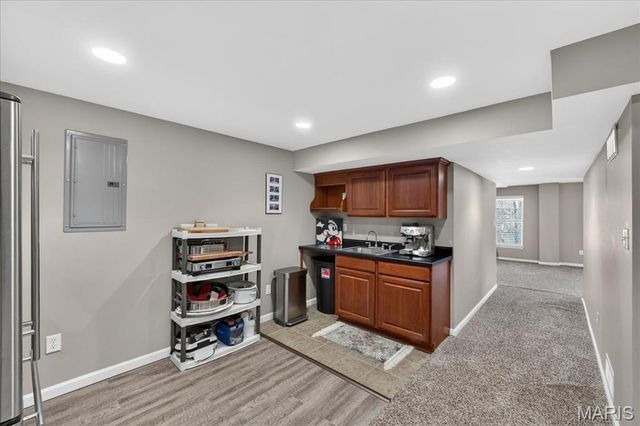 764 Charleston Oaks Drive, Ballwin, MO 63021