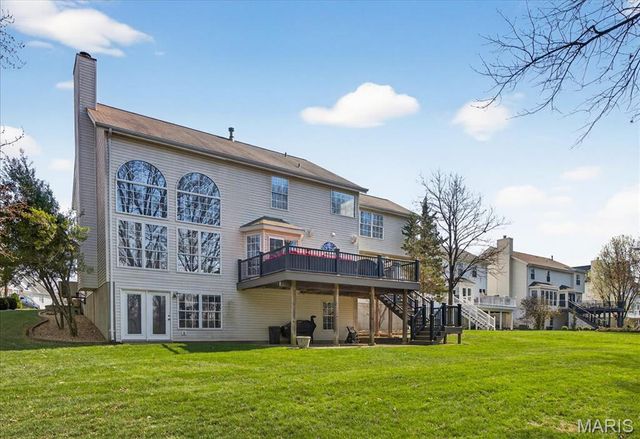 764 Charleston Oaks Drive, Ballwin, MO 63021