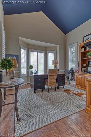 7490 Pine Vista Drive, Brighton, MI 48116