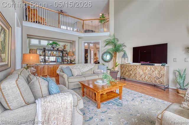 7490 Pine Vista Drive, Brighton, MI 48116