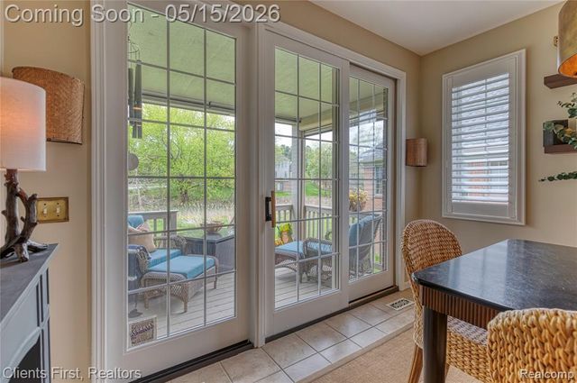 7490 Pine Vista Drive, Brighton, MI 48116